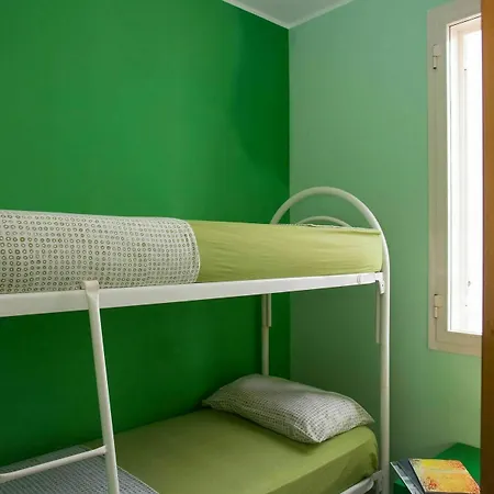 With 2 Bedrooms In Torre Dell'orso, With Furnished Balcony -